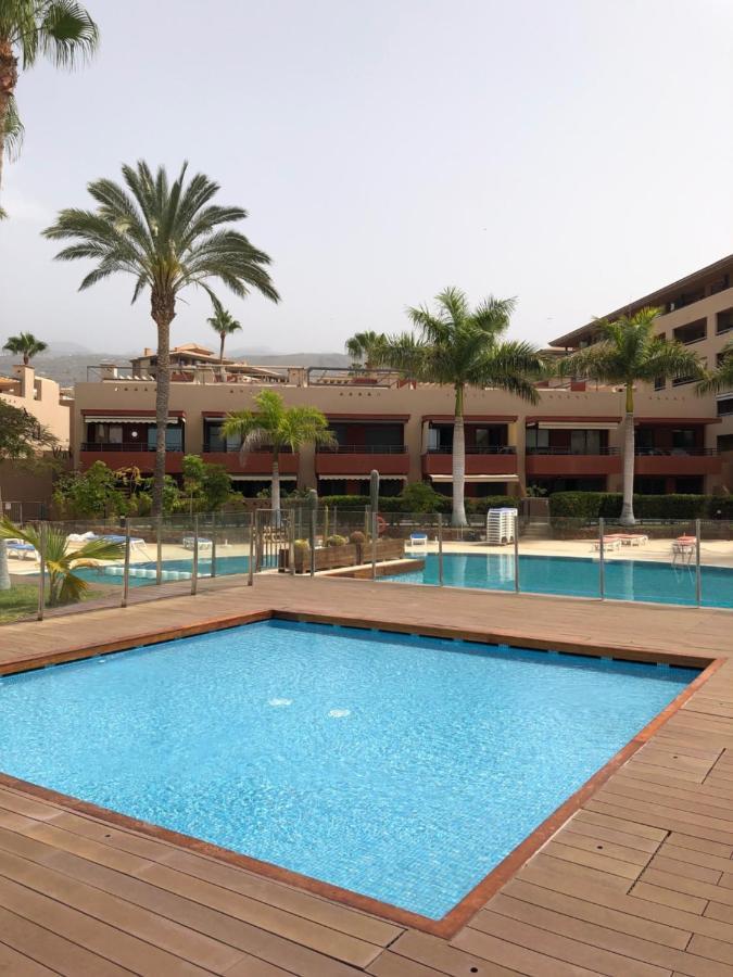 2 Bedroom With Parking, Wifi, Views & Heated Pool Playa Paraiso (Tenerife) Exterior foto